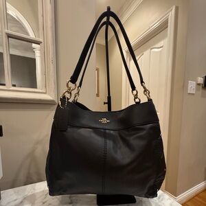 Coach - Limited Edition Lexy Shoulder Bag 2018 - 3 Compartments w/ Quilted Sides